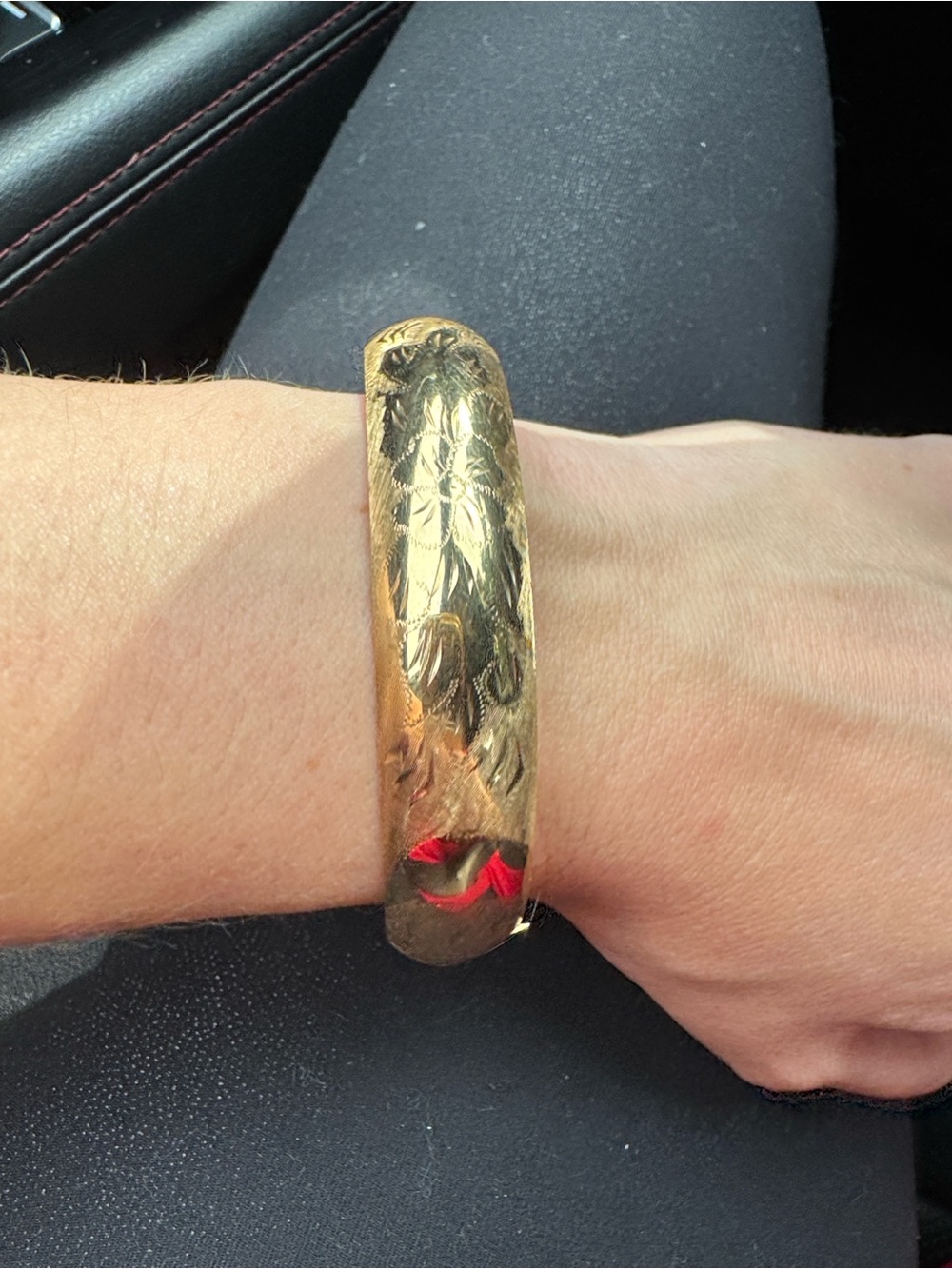 14K Gold Vintage Bangle Bracelet